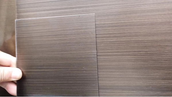 不銹鋼彩色板選擇中有什么注意事項(xiàng)？