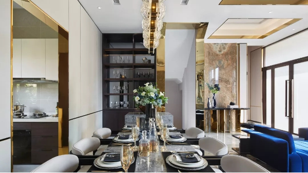 不銹鋼線條輕奢別墅，這才是品質